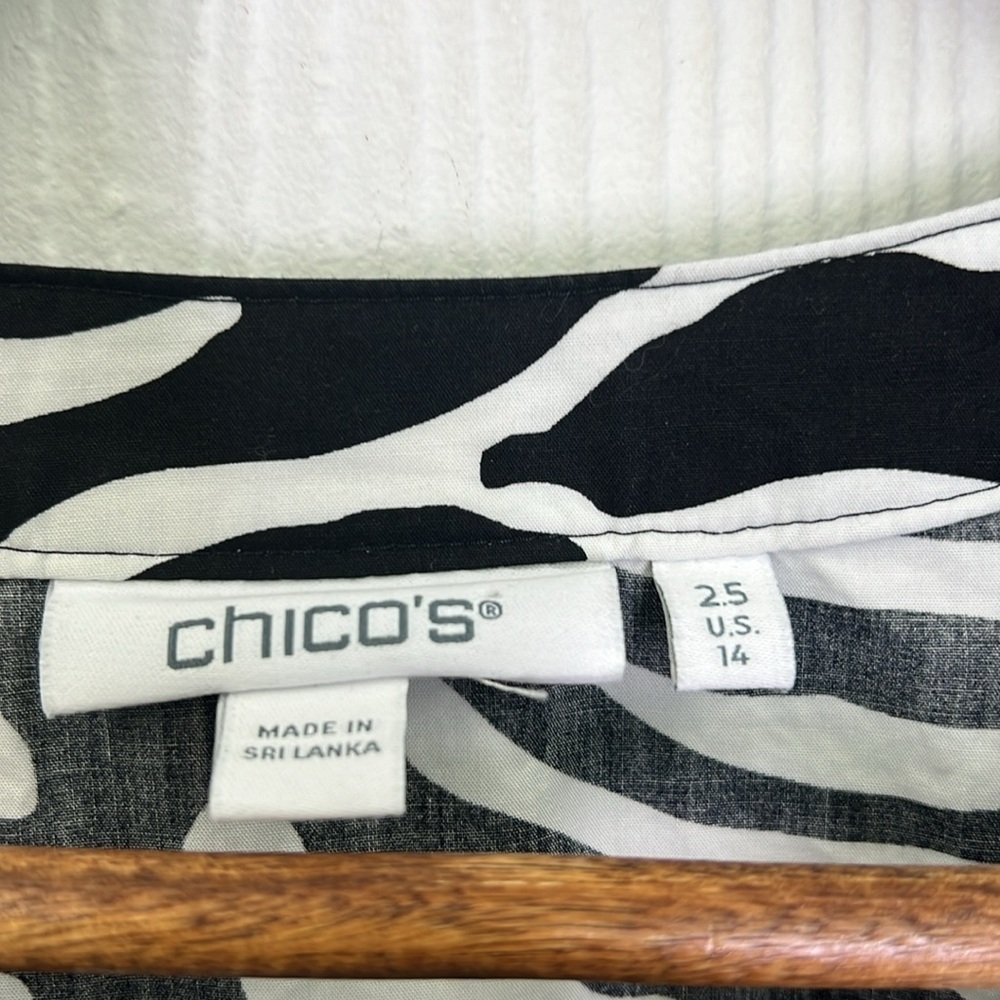 Chicos - Poplin Black And White Palm Print V Neck Short Sleeve Dress Size 14 - Picture 9 of 11